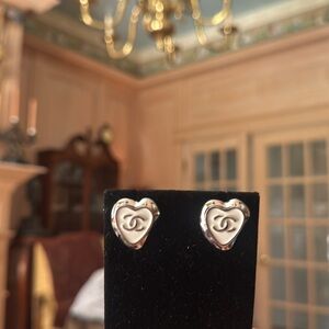 Chanel earrings Heart Logo Stud Earrings - Silver tone and White enamel